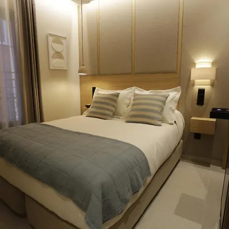 Puerto De 3*
