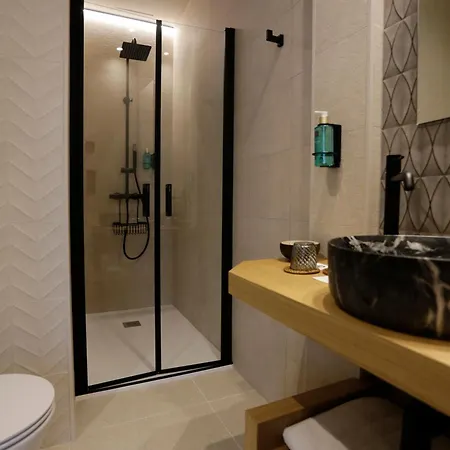 فندق Puerto De لواركا